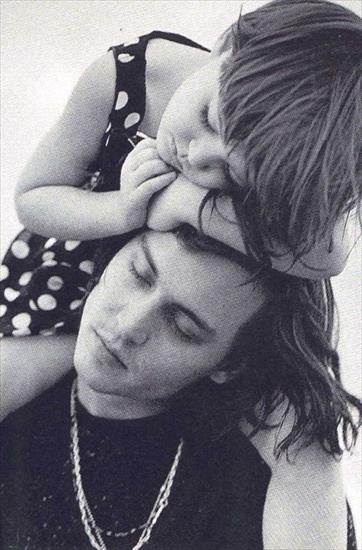 Johnny Depp - Johnny Depp with daughter.jpg