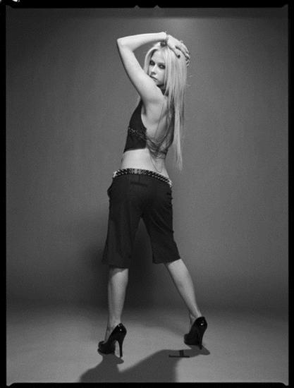 Photoshoot - Avril Lavigne Sesja 26.jpg