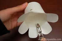 Agashi - papercupflowerbasket-step6.jpg