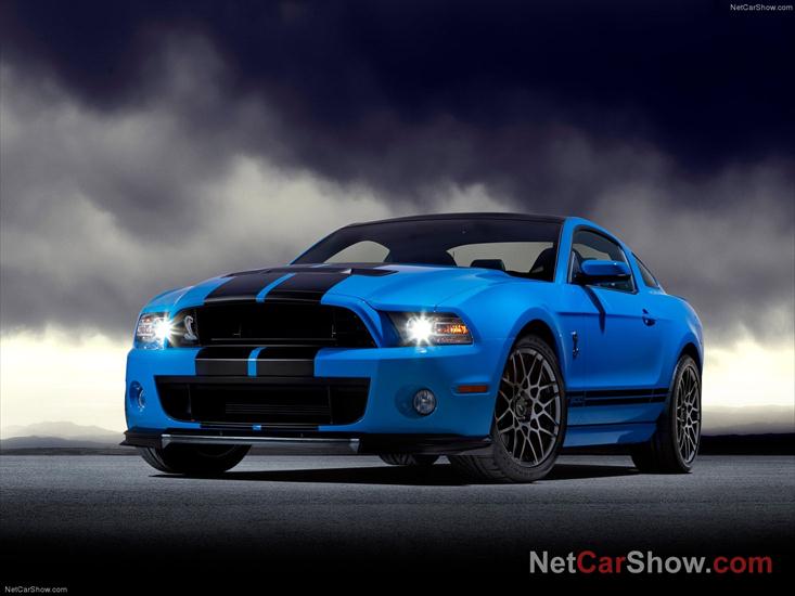 Tapety HD Ford-mustang - Ford-Mustang_Shelby_GT500_2013_1600x1200_wallpaper_03.jpg