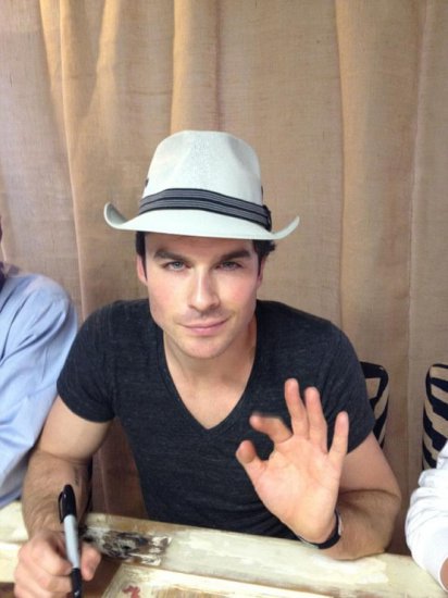 lt3 Ian somerhalder - 202098-5a5fe-65902554-m750x740-u0e686.jpg