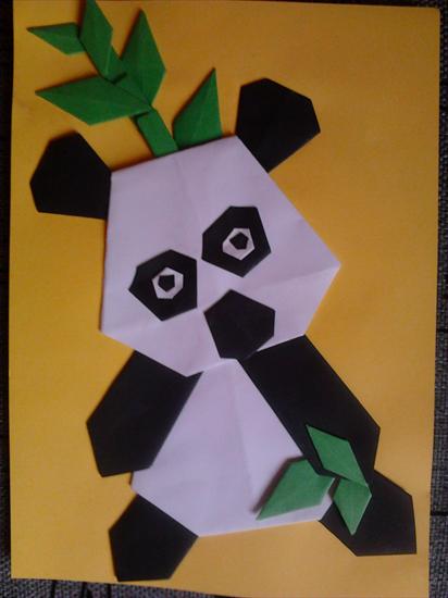 Techniki plastyczne-Moje wykonanie - Origami płaskie z kwadratów - Dorota Dziamska.jpg
